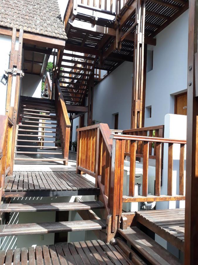 La Tavola Hotel ピナマール エクステリア 写真